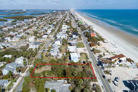4114 S Atlantic Ave, Port Orange, FL 32127