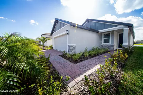 129 Lost Ball Dr, Daytona Beach, FL 32124