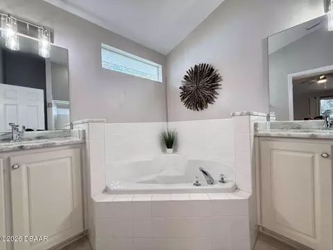 Bath - 32 Wild Cat Ln, Ormond Beach, FL 32174 photo 1 of 4