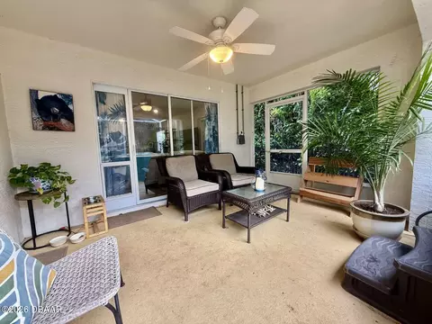 Exterior - 32 Wild Cat Ln, Ormond Beach, FL 32174 photo 4 of 13
