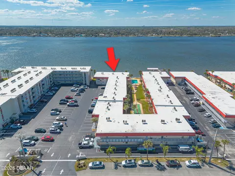 2801 N Halifax Ave, Daytona Beach, FL 32118