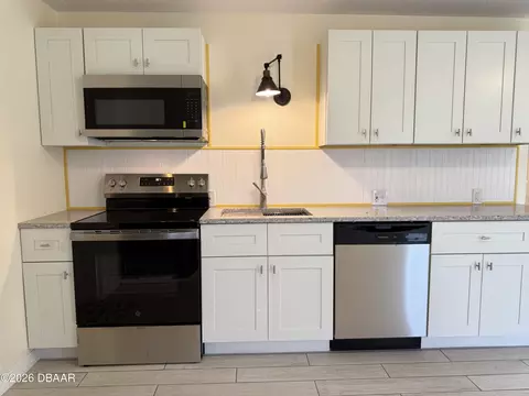 Kitchen - 302 Adele St, Edgewater, FL 32132 photo 2 of 11