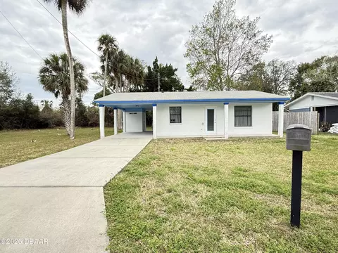 302 Adele St, Edgewater, FL 32132