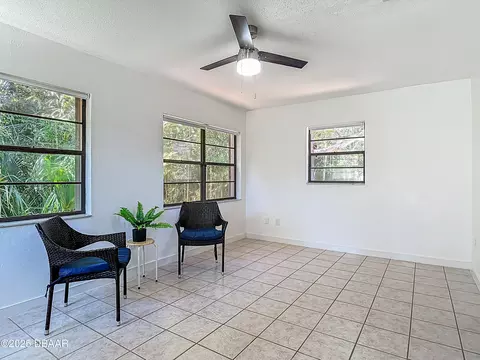 Living - 52 Big Buck Trl, Ormond Beach, FL 32174 photo 9 of 9