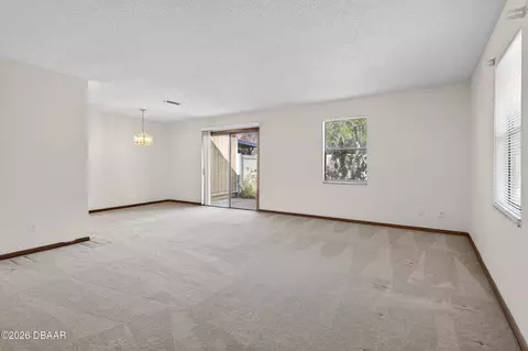 Living - 14 Tomoka Meadows Blvd, Ormond Beach, FL 32174 photo 1 of 2