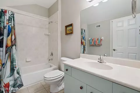 Bath - 175 Deep Woods Way, Ormond Beach, FL 32174 photo 4 of 5