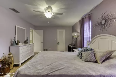 Bedroom - 18 Twin River Dr, Ormond Beach, FL 32174 photo 5 of 5