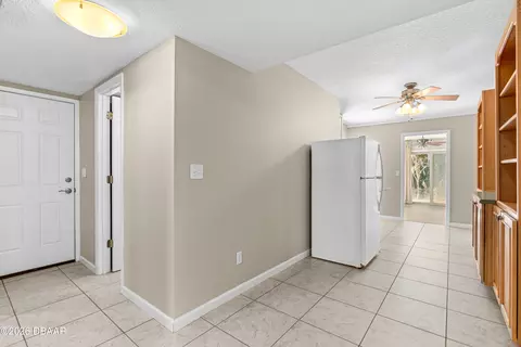 Entry Way - 32 Pebble Beach Dr, Ormond Beach, FL 32174 photo 3 of 3