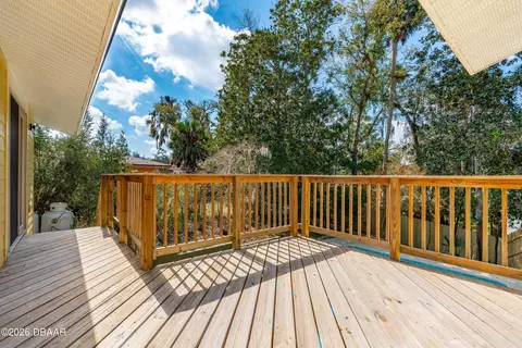 Exterior - 32 Pebble Beach Dr, Ormond Beach, FL 32174 photo 9 of 11