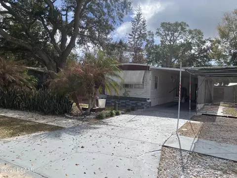 164 Iron Gate Cir, Port Orange, FL 32129