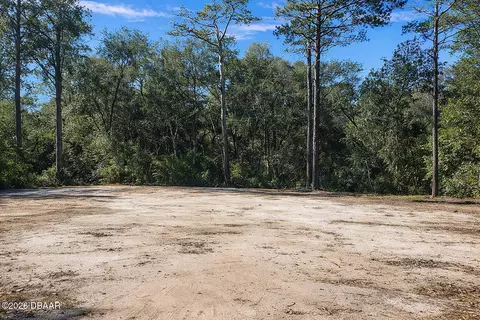 235 Garden St, Deland, FL 32720