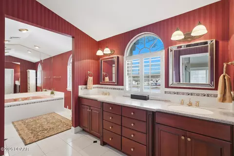 Bath - 10 Magnolia Ln, Ormond Beach, FL 32174 photo 5 of 8