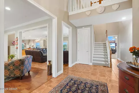 Entry Way - 10 Magnolia Ln, Ormond Beach, FL 32174 photo 1 of 2