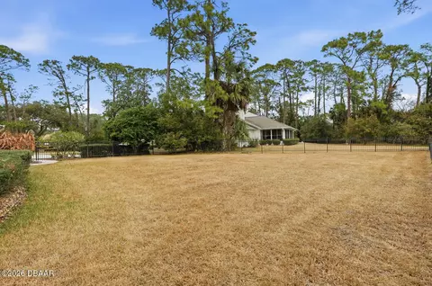 Exterior - 10 Magnolia Ln, Ormond Beach, FL 32174 photo 15 of 15
