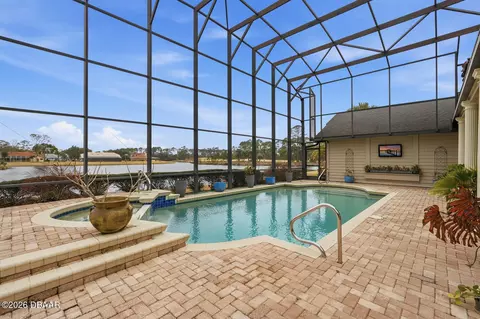 Exterior - 10 Magnolia Ln, Ormond Beach, FL 32174 photo 7 of 15