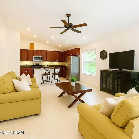 Living - 673 Elk River Dr, Ormond Beach, FL 32174 photo 3 of 4