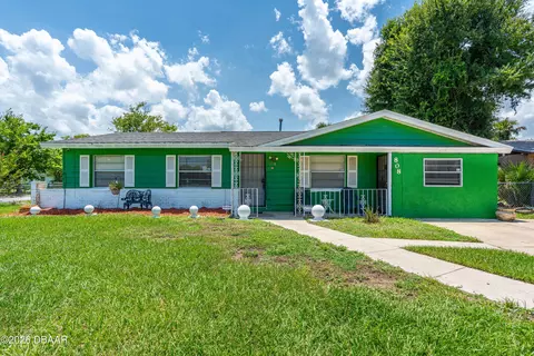 808 Kathy St, Daytona Beach, FL 32114