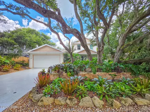 68 Glenview Ave, Ponce Inlet, FL 32127