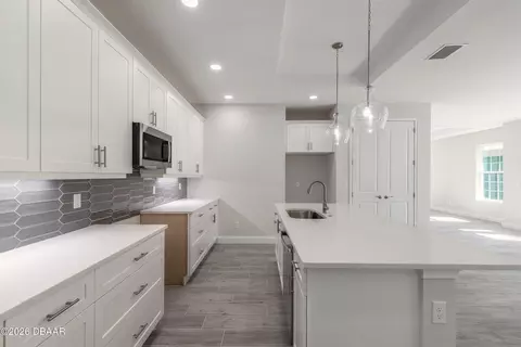 Kitchen - 101 Wrendale Loop, Ormond Beach, FL 32174 photo 3 of 3