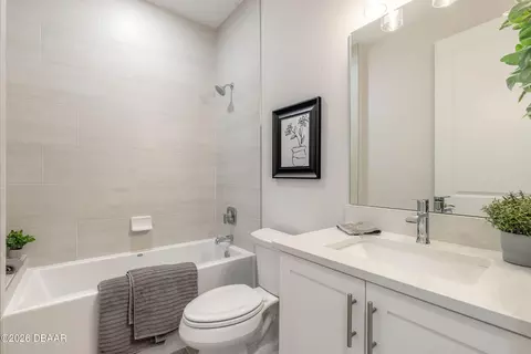 Bath - 82 Wrendale Loop, Ormond Beach, FL 32174 photo 4 of 4
