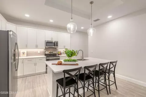 Kitchen - 82 Wrendale Loop, Ormond Beach, FL 32174 photo 6 of 6