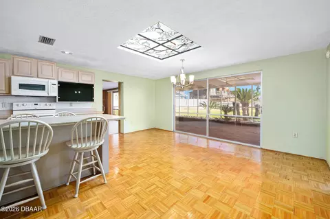 Dining - 4 Dolphin Ave, Ormond Beach, FL 32176 photo 1 of 3