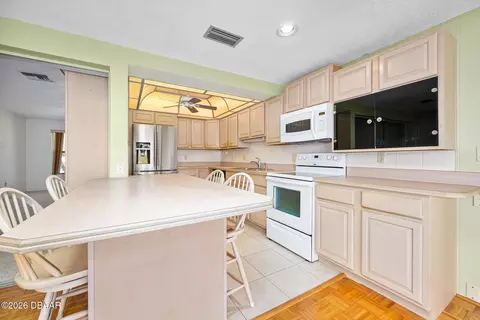 Kitchen - 4 Dolphin Ave, Ormond Beach, FL 32176 photo 1 of 4