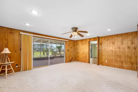 Living - 4 Dolphin Ave, Ormond Beach, FL 32176 photo 5 of 8