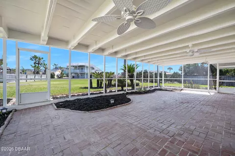 Exterior - 4 Dolphin Ave, Ormond Beach, FL 32176 photo 4 of 9
