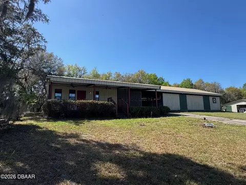 1065 S Massachusetts Ave, Deland, FL 32724