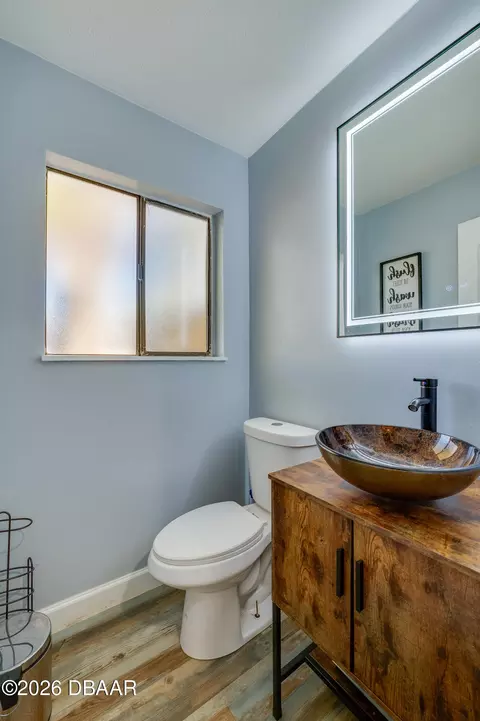 Bath - 322 Canal Rd, Edgewater, FL 32132 photo 1 of 3