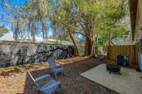 Exterior - 322 Canal Rd, Edgewater, FL 32132 photo 3 of 3