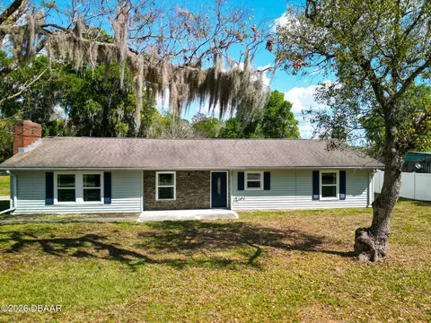 975 N Boston Ave, Deland, FL 32724