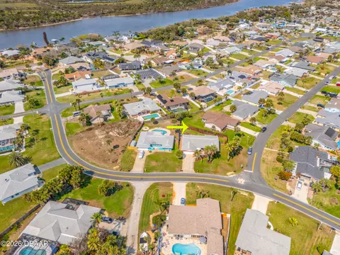 View/Area - 4 Sea Hawk Dr, Ormond Beach, FL 32176 photo 3 of 8