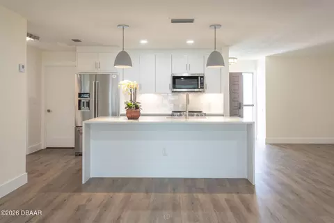 Kitchen - 4 Sea Hawk Dr, Ormond Beach, FL 32176 photo 1 of 5