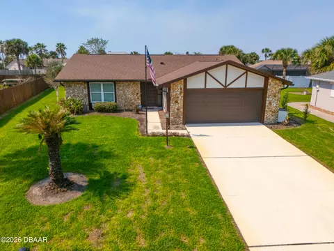 4 Sea Hawk Dr, Ormond Beach, FL 32176