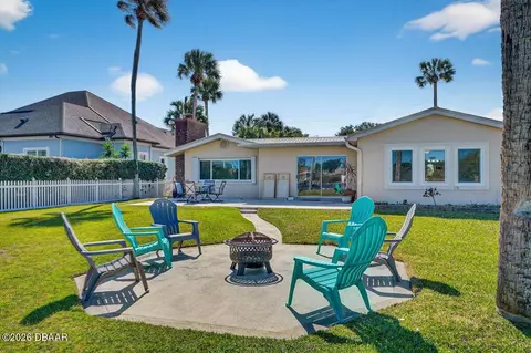 450 Lambert Ave, Flagler Beach, FL 32136