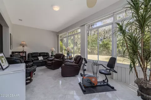 Exterior - 19 Waterbluff Dr, Ormond Beach, FL 32174 photo 1 of 7