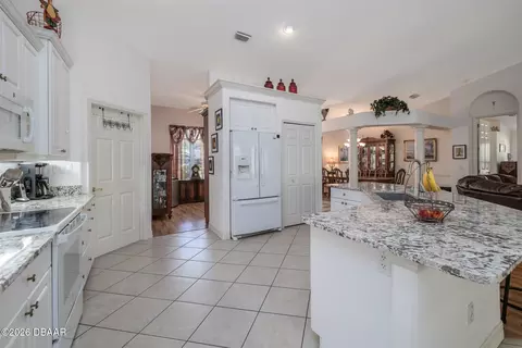 Kitchen - 19 Waterbluff Dr, Ormond Beach, FL 32174 photo 3 of 5