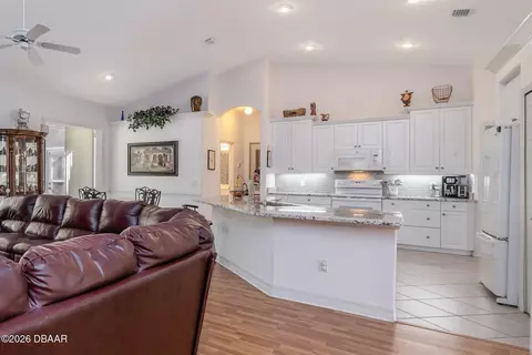 Kitchen - 19 Waterbluff Dr, Ormond Beach, FL 32174 photo 1 of 5