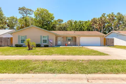 1424 Mollie Rd, Daytona Beach, FL 32114