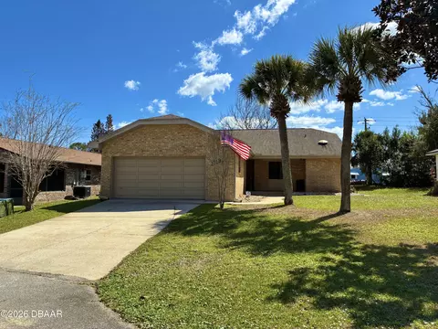 1118 Southwinds Dr, Port Orange, FL 32129