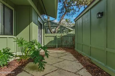 Exterior - 119 Timberline Trl, Ormond Beach, FL 32174 photo 3 of 7