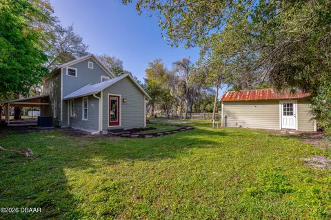 Exterior - 93 Lincoln Ave, Ormond Beach, FL 32174 photo 6 of 7