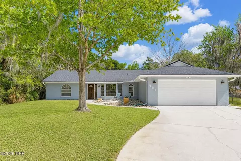 451 Palm Dr, New Smyrna Beach, FL 32168