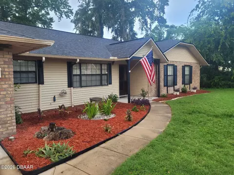 627 Ipswich Ln, Port Orange, FL 32127