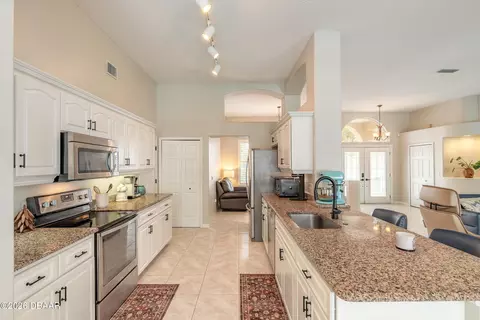 Kitchen - 3 Slow Stream Way, Ormond Beach, FL 32174 photo 2 of 5