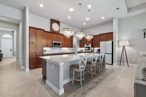 Kitchen - 352 Stirling Bridge Dr, Ormond Beach, FL 32174 photo 2 of 8