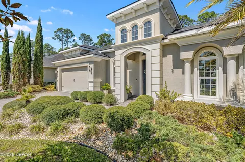 352 Stirling Bridge Dr, Ormond Beach, FL 32174