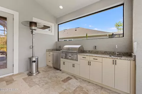 Kitchen - 352 Stirling Bridge Dr, Ormond Beach, FL 32174 photo 8 of 8